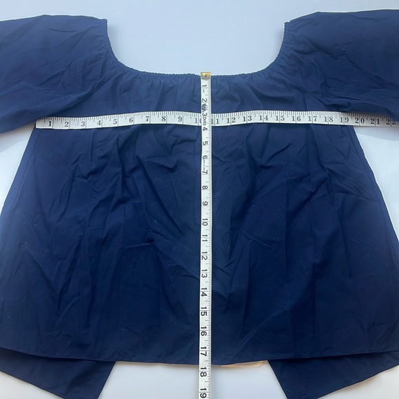 Alice + Olivia Overlap Back Off Shoulder Blouse PR4-52 - Picture 5 of 7